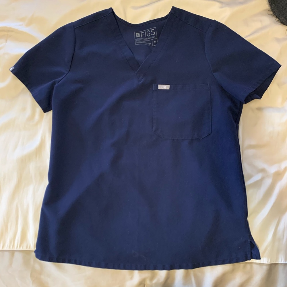 Navy Figs scrubs set!